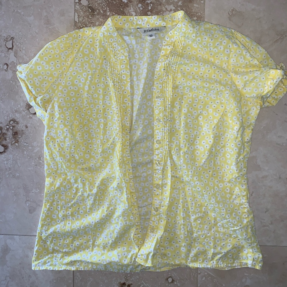Button down short sleeve top